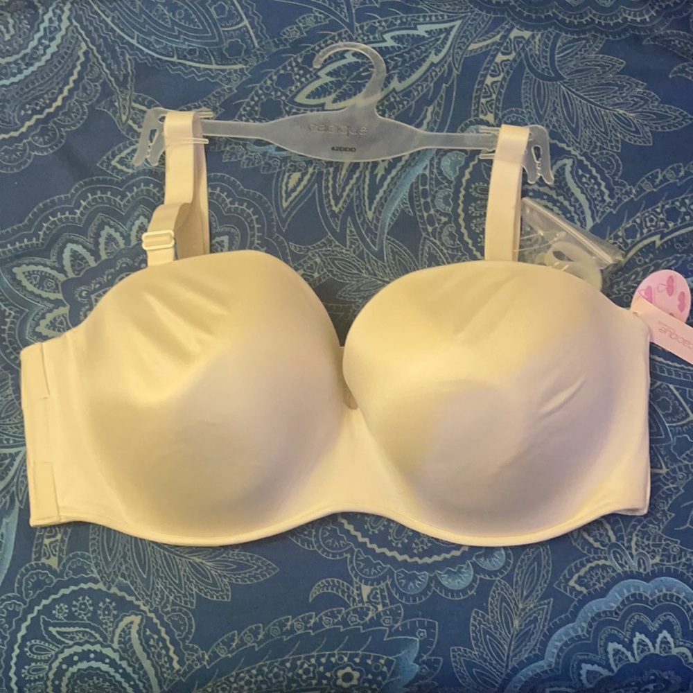NWT Cacique Multi-way Cream Strapless Bra (42DDD)